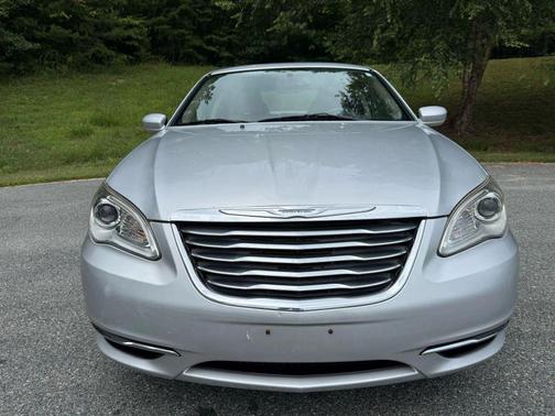 2012 Chrysler 200 LX