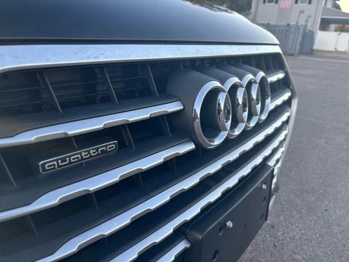 2018 Audi Q7 3.0T Premium Plus