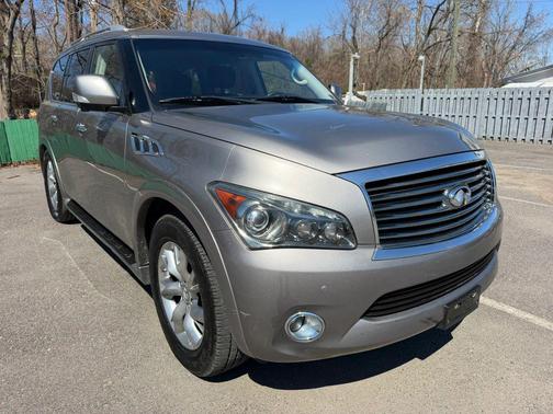 2012 INFINITI QX56 Base