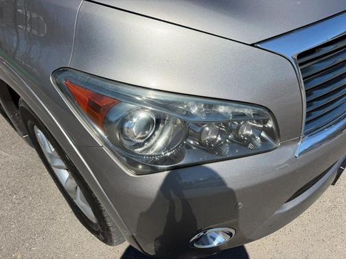 2012 INFINITI QX56 Base