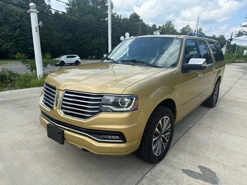 2016 Lincoln Navigator Select