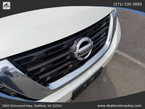 White 2020 Nissan Pathfinder Platinum 2WD