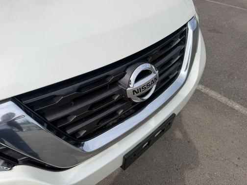 2020 Nissan Pathfinder Platinum 2WD