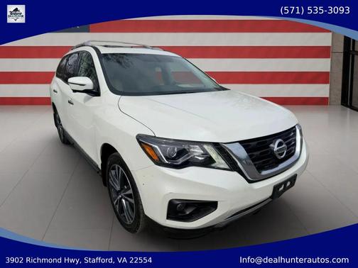 White 2020 Nissan Pathfinder Platinum 2WD