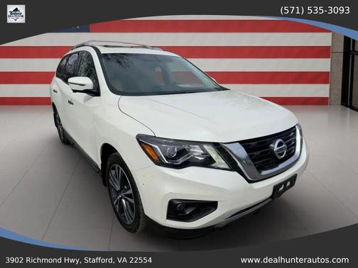 White 2020 Nissan Pathfinder Platinum 2WD