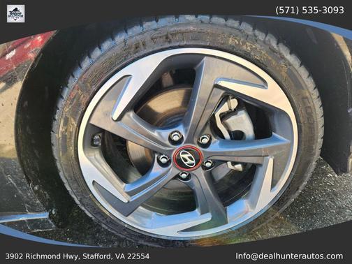 Ultra Black 2020 Hyundai Veloster Base
