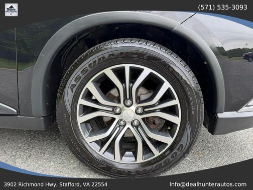 Black 2018 Mitsubishi Outlander SP