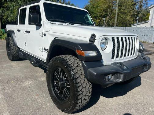 2020 Jeep Gladiator Sport S