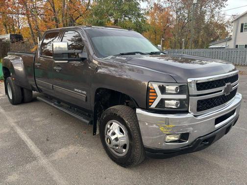 2011 Chevrolet Silverado 3500 LT