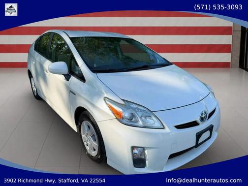 White 2010 Toyota Prius III