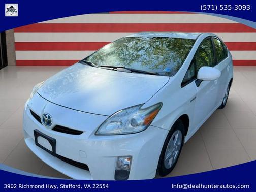 White 2010 Toyota Prius III
