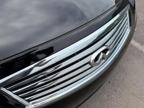 Black 2013 INFINITI G37x Base