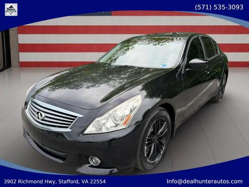 Black 2013 INFINITI G37x Base