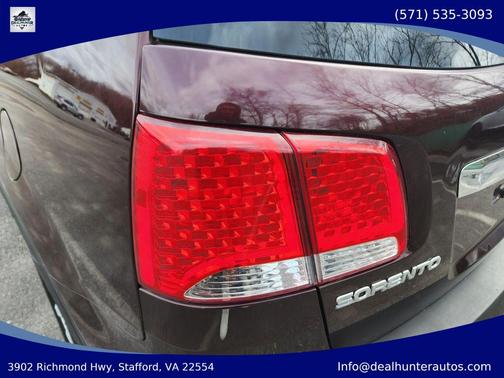 Dark Cherry 2012 Kia Sorento LX