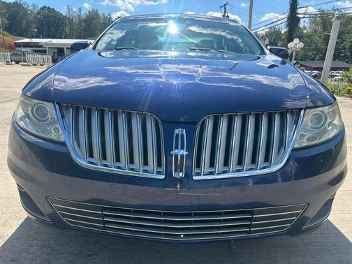 2011 Lincoln MKS Base