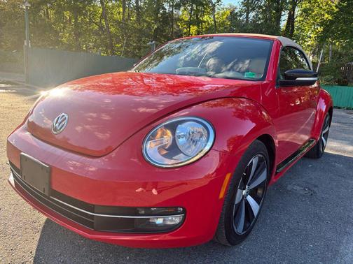 2013 Volkswagen Beetle 2.0T
