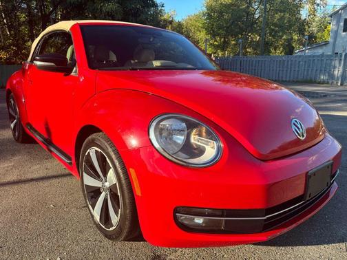 2013 Volkswagen Beetle 2.0T