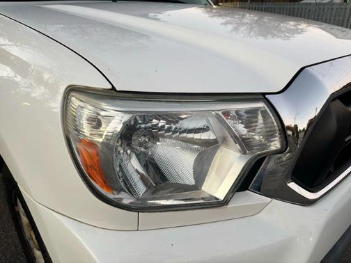 2013 Toyota Tacoma Base