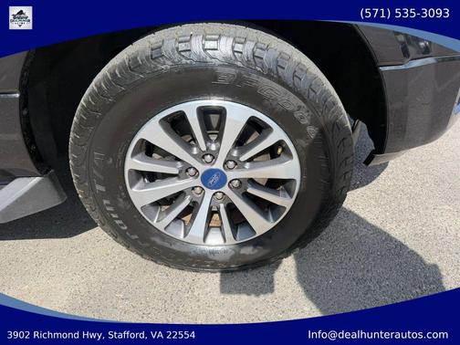 Black 2017 Ford Expedition XLT