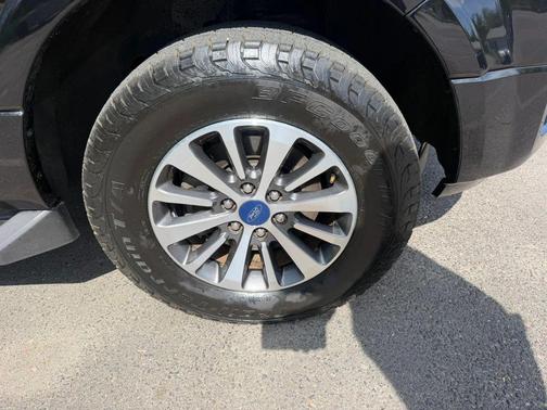 2017 Ford Expedition XLT