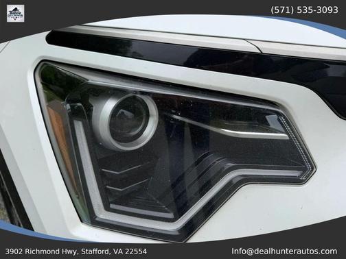 Snow White Pearl 2023 Kia Niro EV Wind