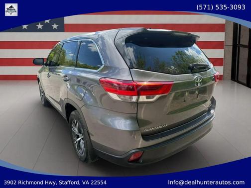 Predawn Gray Mica 2019 Toyota Highlander LE Plus