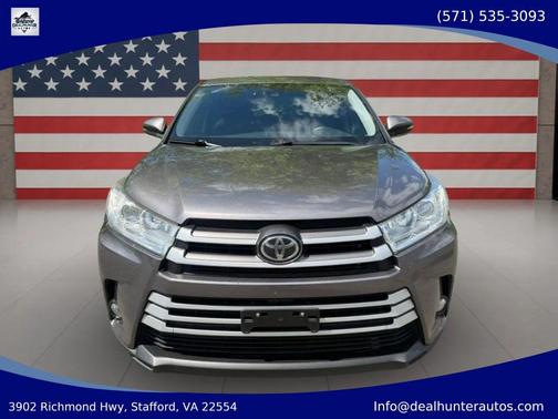 Predawn Gray Mica 2019 Toyota Highlander LE Plus