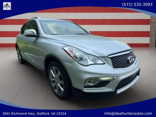 Silver 2017 INFINITI QX50 Base