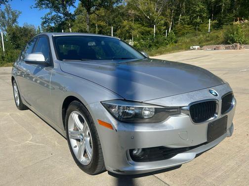 2014 BMW 328 328i Sedan 4D