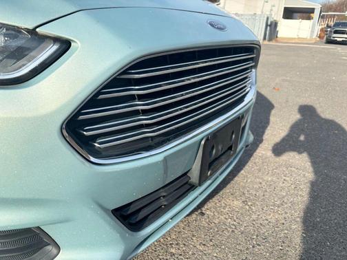 2013 Ford Fusion Hybrid SE Hybrid