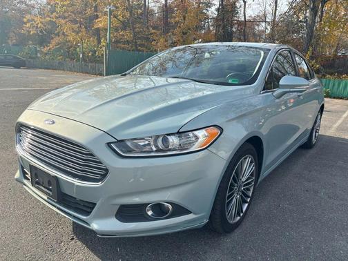 2013 Ford Fusion Hybrid SE Hybrid