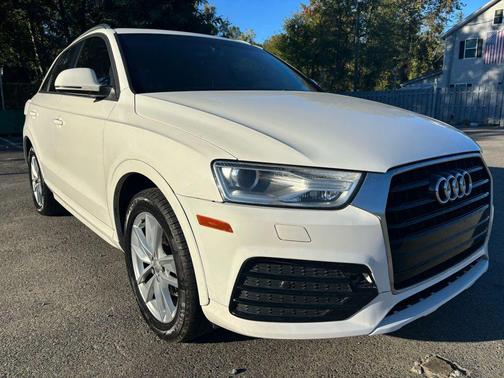 2018 Audi Q3 Premium Sport Utility 4D