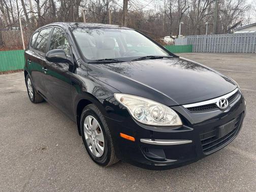 2011 Hyundai Elantra Touring GLS