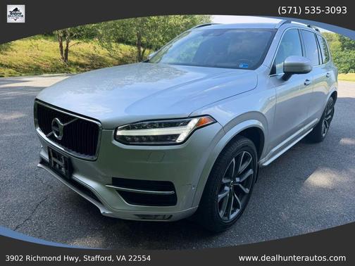 Bright Silver Metallic 2016 Volvo XC90 T6 Momentum