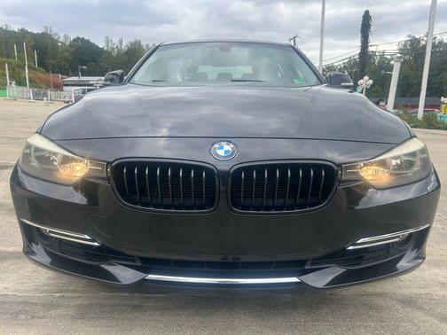 2014 BMW 328 328i xDrive Sedan 4D