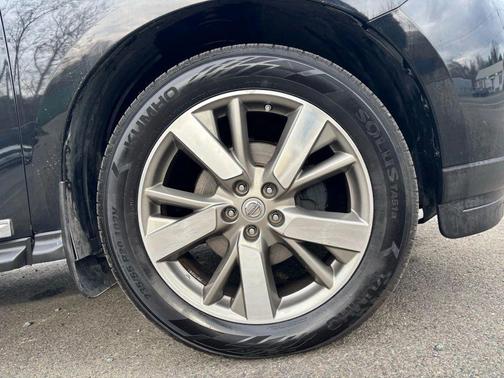 2015 Nissan Pathfinder Platinum