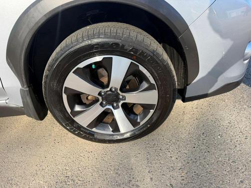 2014 Subaru XV Crosstrek Hybrid Base