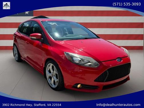 Race Red 2014 Ford Focus ST