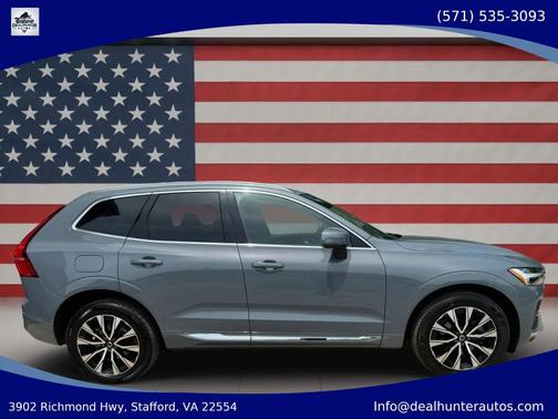 2023 Volvo XC60 B5 Plus Bright Theme