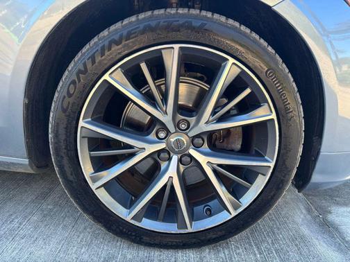 2018 Volvo S90 T5 Momentum