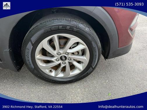 Ruby Wine 2017 Hyundai TUCSON Sport