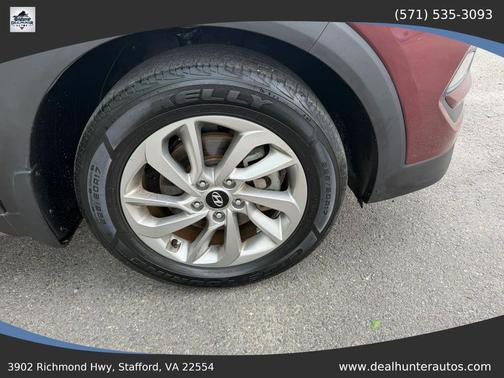 Ruby Wine 2017 Hyundai TUCSON Sport