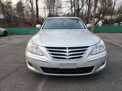 2009 Hyundai Genesis 3.8