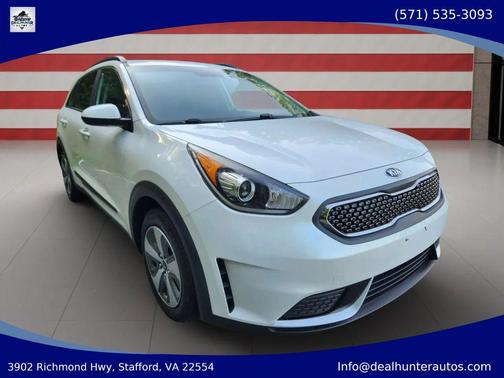 Snow White Pearl 2018 Kia Niro LX
