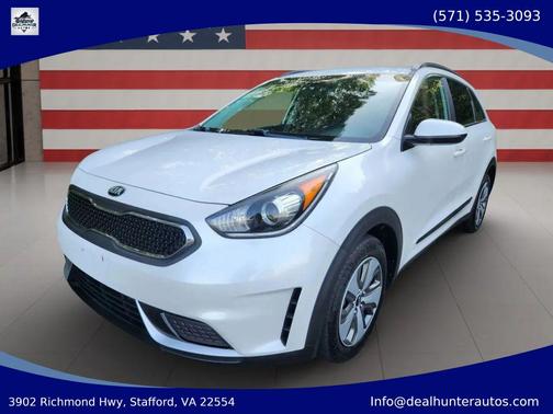Snow White Pearl 2018 Kia Niro LX