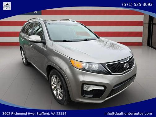 Titanium Silver 2013 Kia Sorento SX