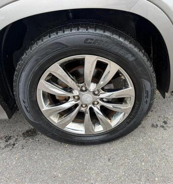 Titanium Silver 2013 Kia Sorento SX