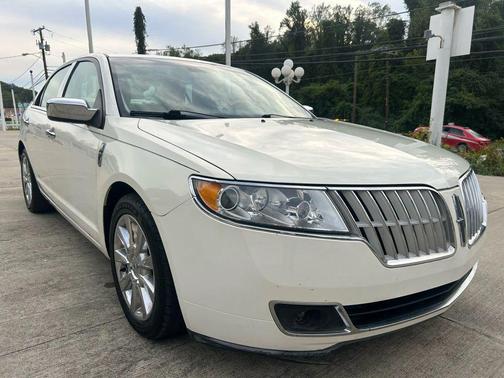 2012 Lincoln MKZ Base