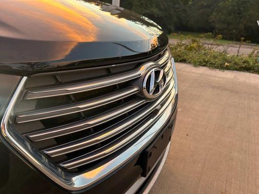 2017 Hyundai SANTA FE Limited Ultimate