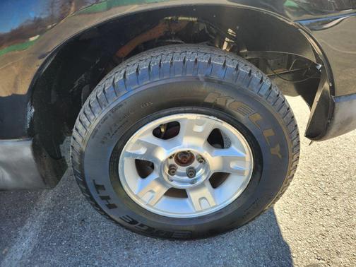 2003 Ford Explorer Sport Trac XLS